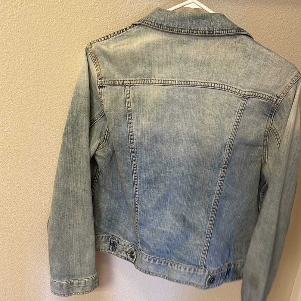 Jean Jacket - Picture 2 of 3